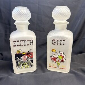 Set Of 2 Hazel Atlas Mid Century Gay Fad Decanters Scotch Gin